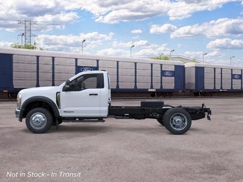 New 2026 Ford F550 2WD Regular Cab Super Duty image 3