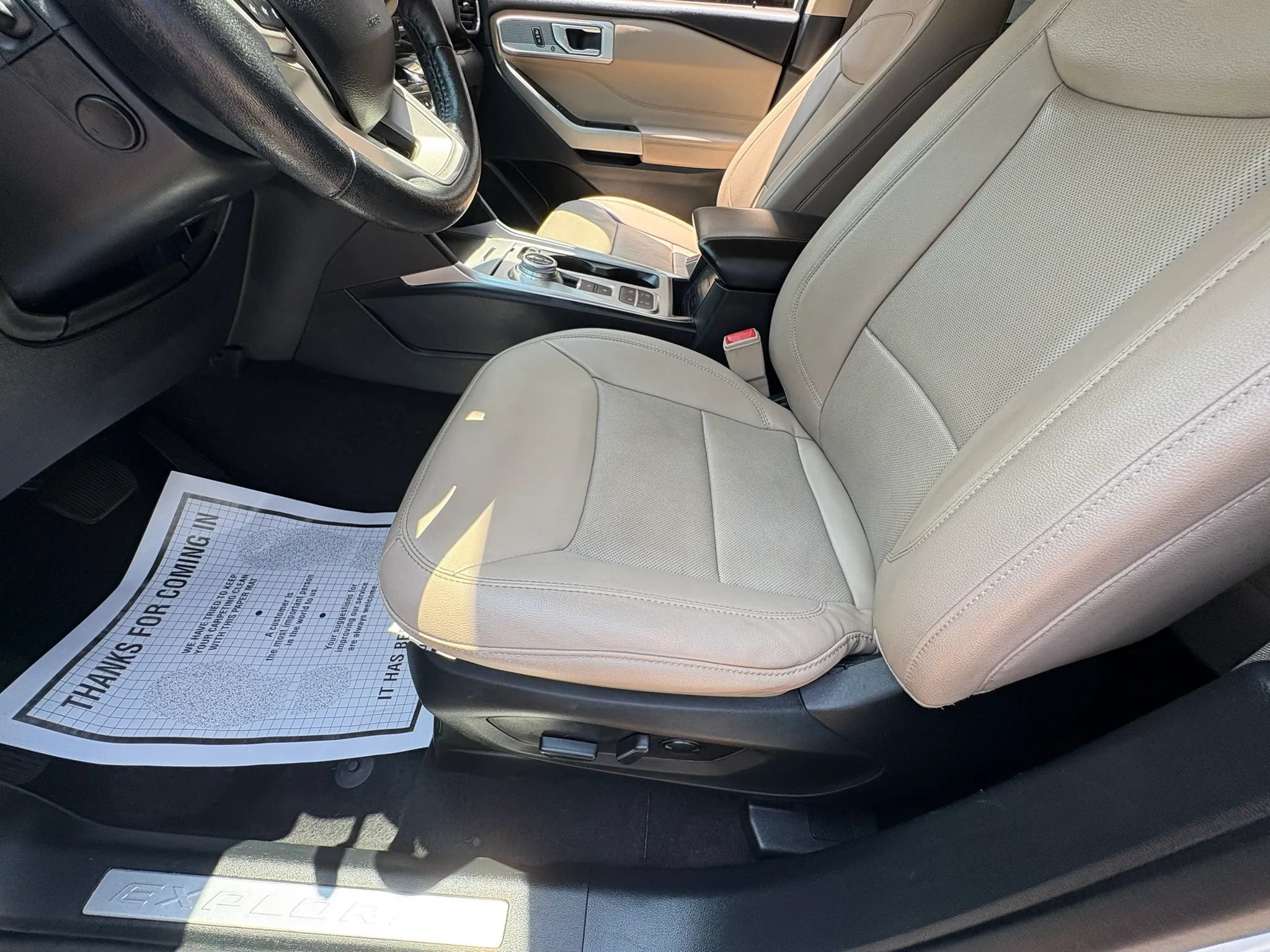 Used 2021 Ford Explorer Limited w/ Equipment Group 301A RWD image 38