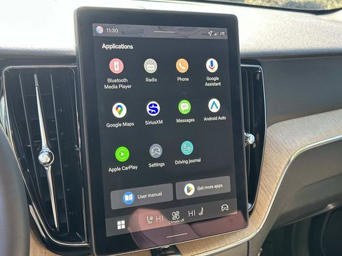 Certified 2026 Volvo XC60 B5 Plus w/ Protection Package Premier image 11