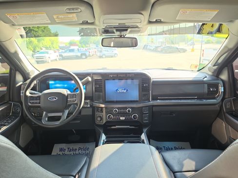Used 2024 Ford F250 Lariat AWD/4WD image 15