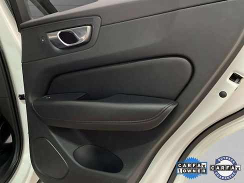 Used 2023 Volvo XC60 B5 Plus image 74