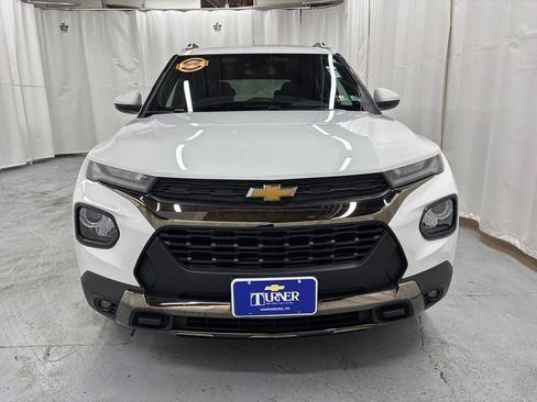 Used 2023 Chevrolet TrailBlazer ACTIV w/ Sun and Liftgate Package image 8