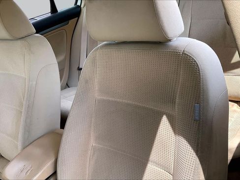 Used 2008 Volkswagen Jetta S FWD image 7