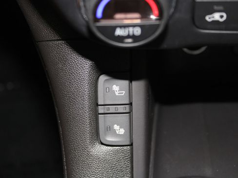 Used 2018 GMC Acadia SLE w/ Driver Alert Package I AWD/4WD image 39