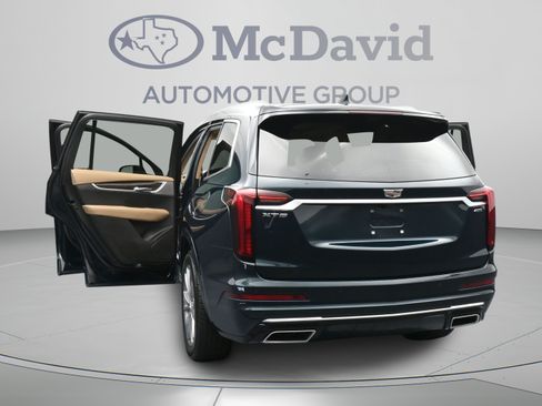 Used 2024 Cadillac XT6 Premium Luxury w/ Platinum Package FWD image 45