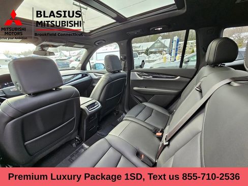 Used 2024 Cadillac XT6 Premium Luxury image 19