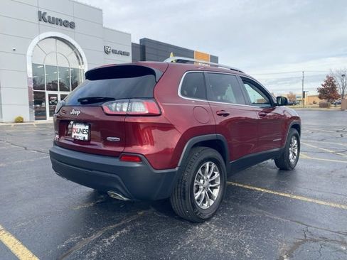 Used 2019 Jeep Cherokee Latitude Plus w/ Cold Weather Group image 9