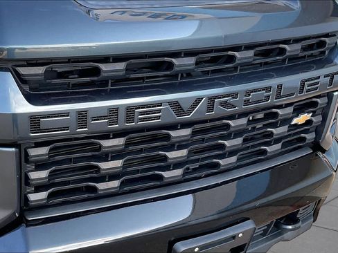 Used 2020 Chevrolet Silverado 2500 Custom w/ Custom Convenience Package AWD/4WD image 29
