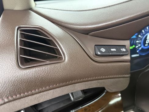 Used 2017 Cadillac Escalade ESV Premium Luxury w/ LPO, Radiant Package image 12