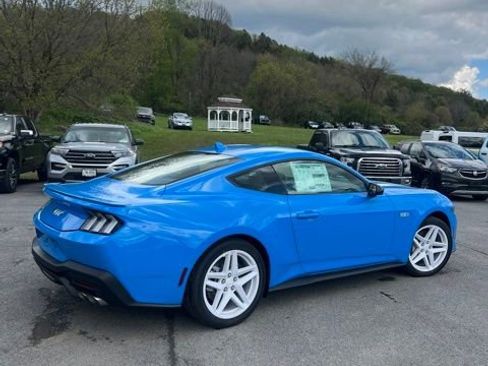Used 2026 Ford Mustang GT RWD image 7