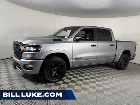 Used 2025 RAM 1500 Big Horn AWD/4WD image 1