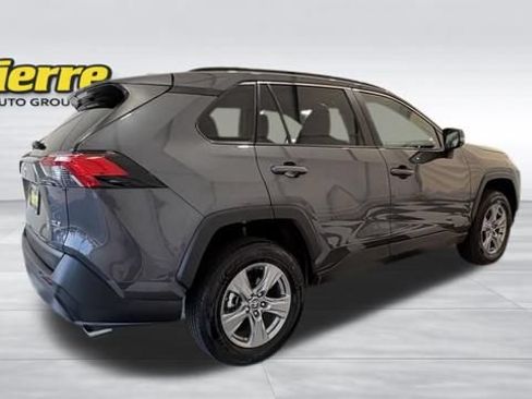 Used 2025 Toyota RAV4 XLE FWD image 6