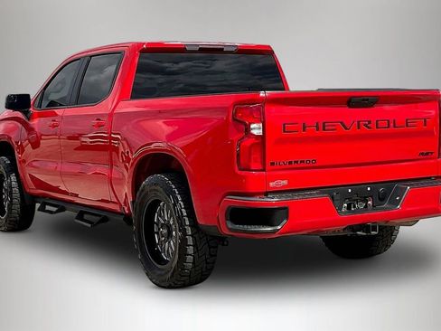 Used 2021 Chevrolet Silverado 1500 RST w/ LPO, Dark Essentials Package RWD image 4