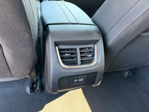 Used 2025 Chevrolet Blazer LT image 24