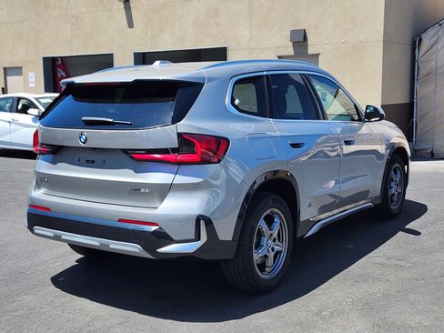 Used 2024 BMW X1 xDrive28i w/ Convenience Package AWD/4WD image 7
