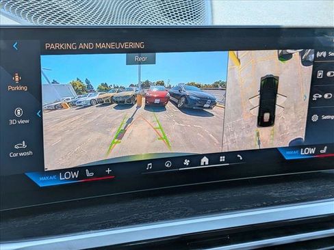 Used 2024 BMW i4 eDrive35 w/ Premium Package RWD image 13