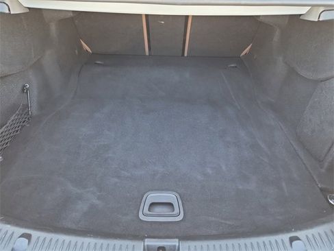 Used 2018 Mercedes-Benz E 300 image 12