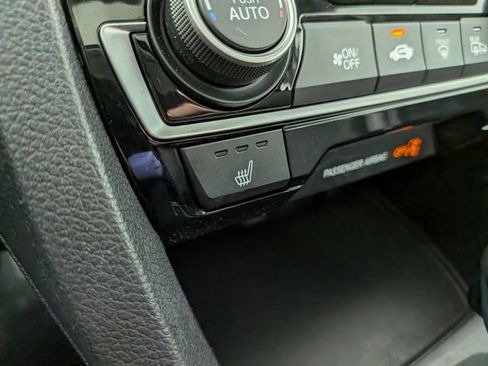 Used 2019 Honda Civic EX image 7