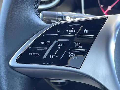 Certified 2025 Mercedes-Benz GLC 300 image 25