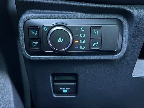 New 2025 Ford Bronco Outer Banks AWD/4WD image 40
