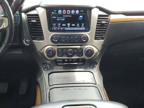 Used 2019 GMC Yukon XL Denali w/ Denali Ultimate Package AWD/4WD image 30