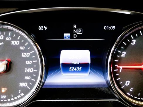 Certified 2018 Mercedes-Benz E 400 4MATIC Sedan image 13
