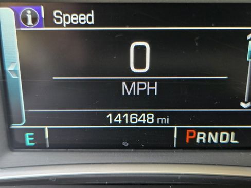 Used 2018 Chevrolet Traverse LT FWD image 29