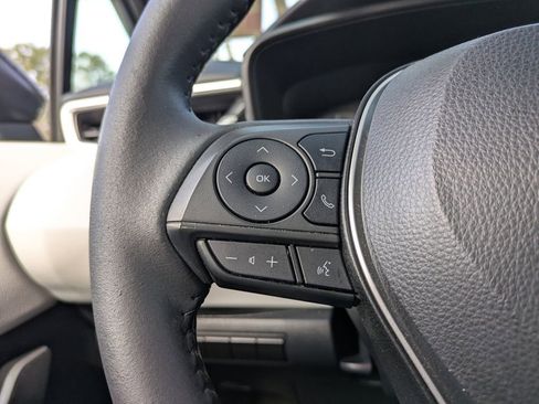 Used 2024 Toyota Corolla SE w/ SE Premium Package image 23