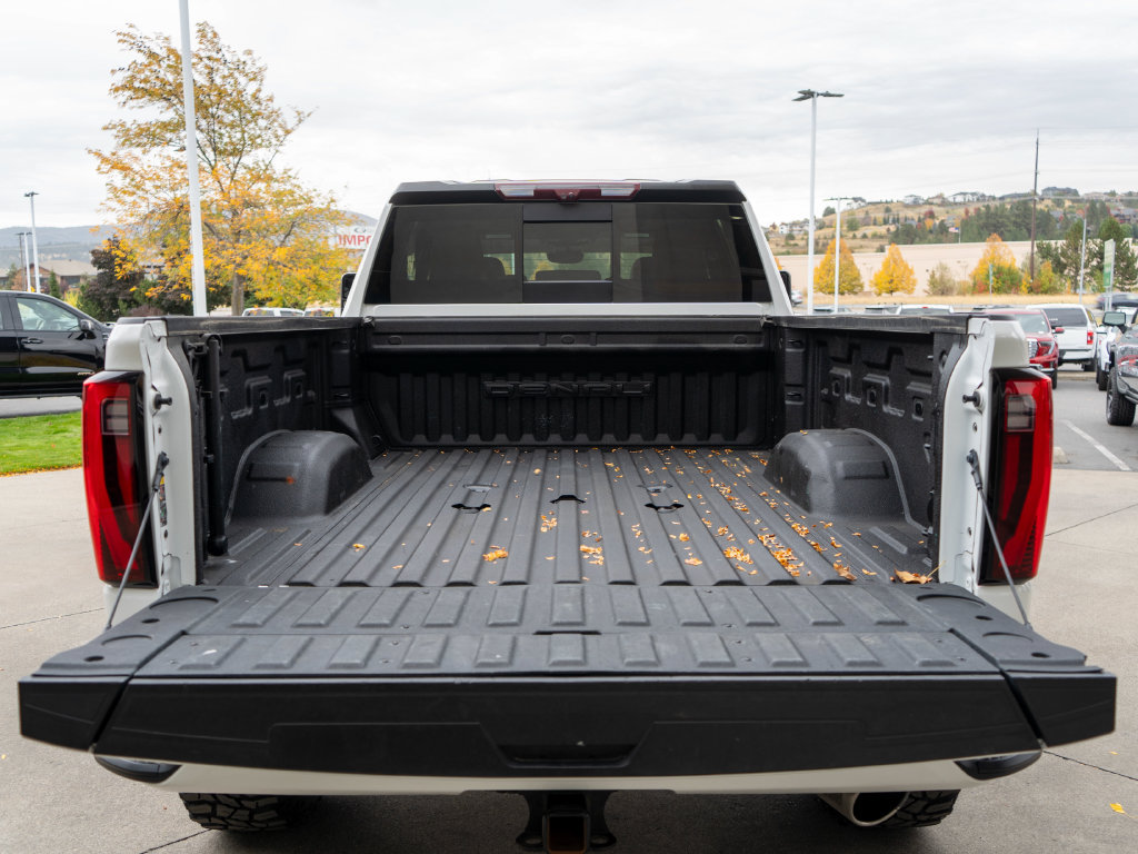 Certified 2024 GMC Sierra 3500 Denali w/ Technology Package AWD/4WD image 37