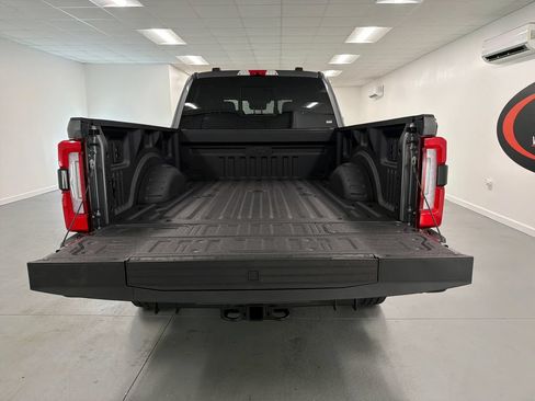 New 2026 Ford F250 Platinum AWD/4WD image 7