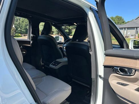 Used 2026 Volvo XC90 B6 Ultra w/ Protection Package AWD/4WD image 60