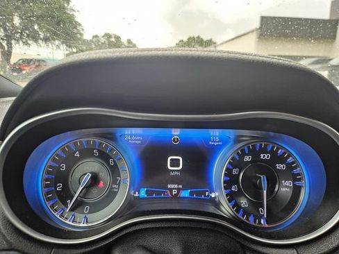 Used 2021 Chrysler 300 S RWD image 11