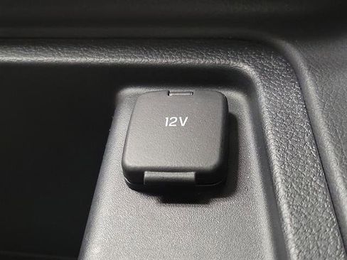 Used 2022 Ford Expedition Limited image 8