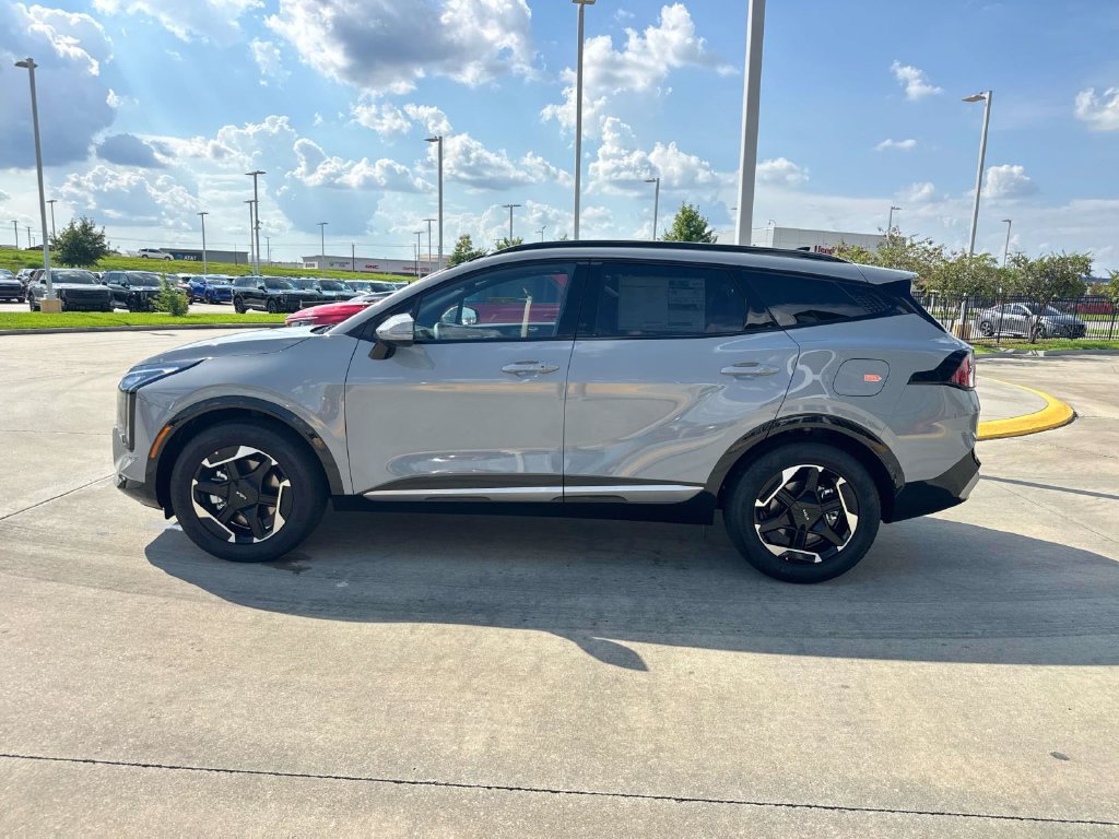 New 2026 Kia Sportage SX FWD image 5