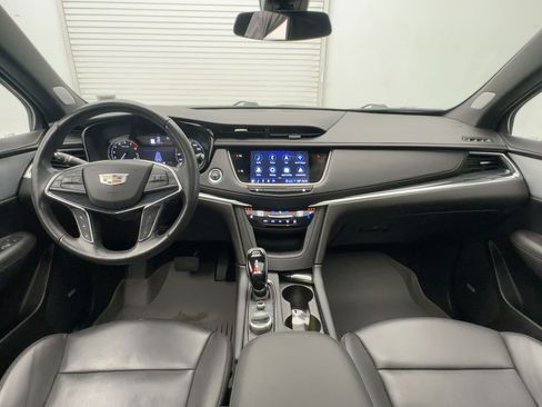 Used 2023 Cadillac XT5 Premium Luxury image 16