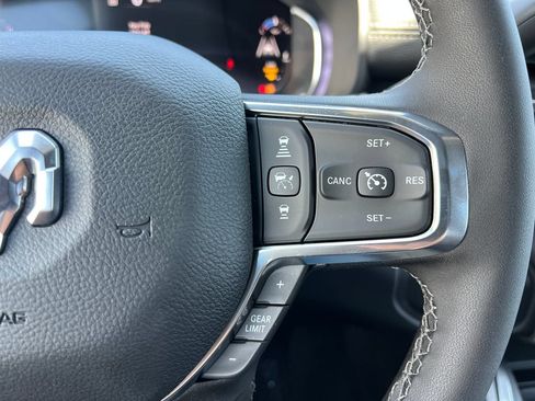 New 2026 RAM 3500 Laramie AWD/4WD image 25
