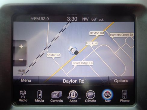 Used 2015 Jeep Cherokee Limited w/ Luxury Group image 9