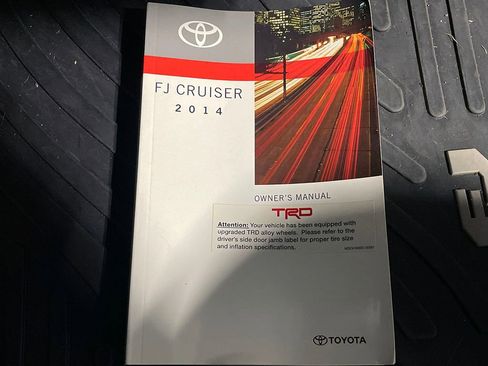 Used 2014 Toyota FJ Cruiser 4WD image 66