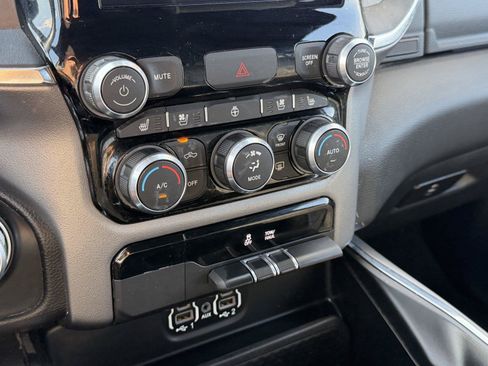 Used 2024 RAM 1500 Laramie RWD image 24