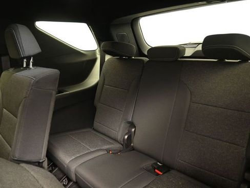 Used 2024 Chevrolet Traverse LS w/ Midnight/Sport Edition image 20