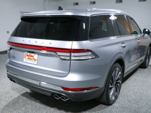 Used 2022 Lincoln Aviator Reserve w/ Equipment Group 201A AWD/4WD image 7