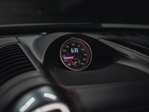 Used 2015 Porsche Cayenne Turbo image 62