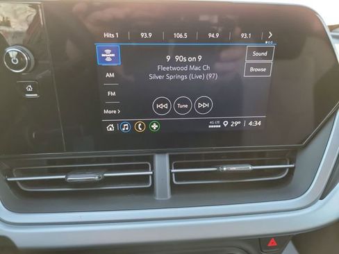 Certified 2025 Chevrolet Trax LS w/ LS Convenience Package image 14