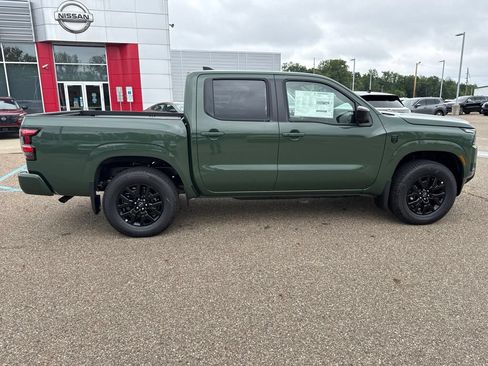 New 2026 Nissan Frontier SV w/ SV Convenience Package AWD/4WD image 8