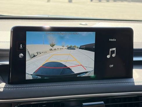 Used 2025 Genesis G70 2.5T image 16