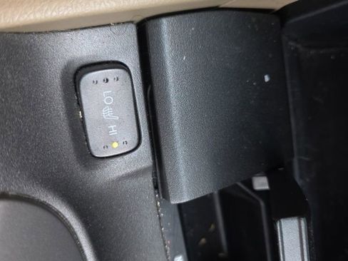 Used 2010 Honda Accord EX-L image 29