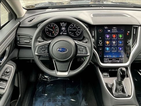 Certified 2023 Subaru Outback Premium image 5