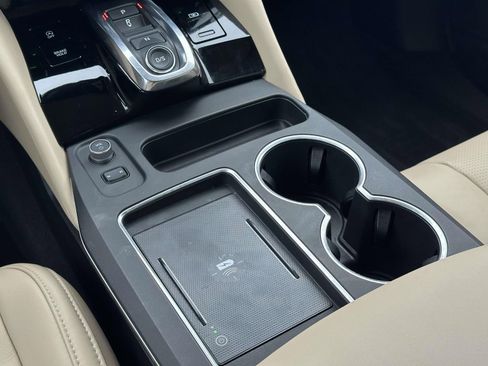 Certified 2025 Acura MDX w/ Technology Package image 22