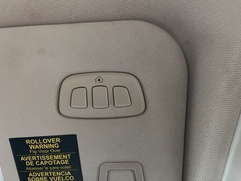 Used 2023 Lincoln Corsair Standard w/ Equipment Group 101A image 27