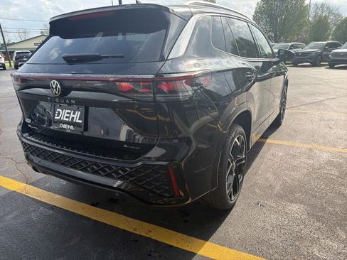 New 2026 Volkswagen Tiguan SEL R-Line AWD/4WD image 7